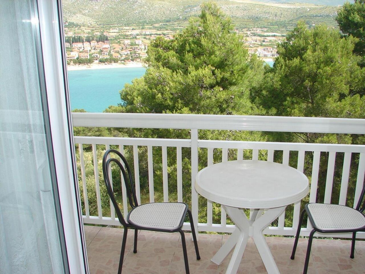 Apartments Mara Трогир Экстерьер фото